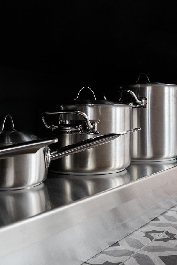 Comment nettoyer l'inox dans une cuisine ?